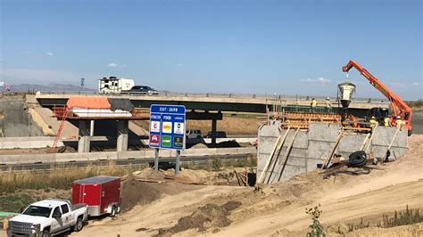 Southbound Interstate 25 in Fort Collins closed starting Friday night